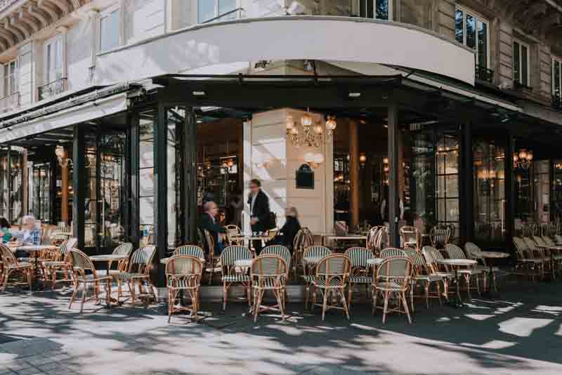 Restaurant cuisine traditionnelle à Rodez<br/>Taverne à Rodez<br/>Café-restaurant à Rodez